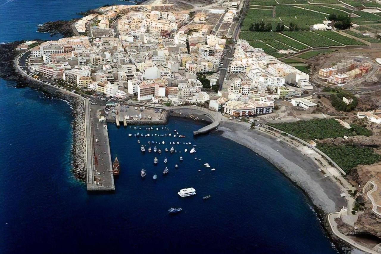 Beautiful Renovated Apartment With Air Conditioning Just Steps From The Sea In Playa San Juan Экстерьер фото